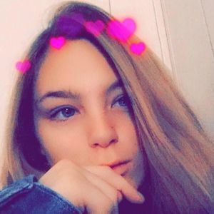 Meet your Posher, Lorisa claire